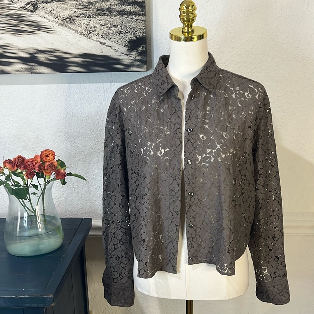 Gap Floral Lace Cropped Shirt Medium
